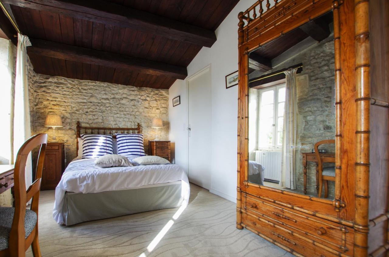 Logis Saint Leonard Bed and Breakfast Dompierre-sur-Mer Eksteriør billede