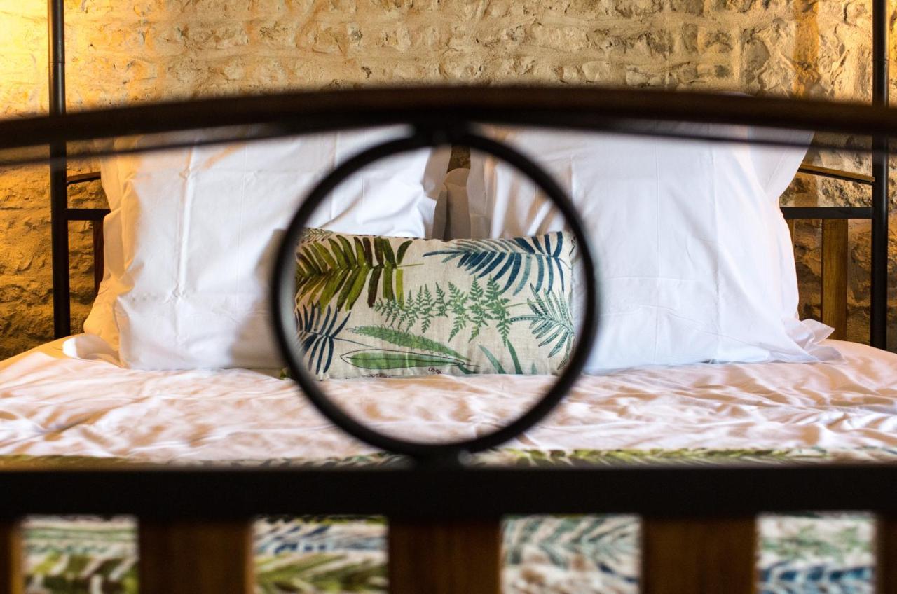 Logis Saint Leonard Bed and Breakfast Dompierre-sur-Mer Eksteriør billede