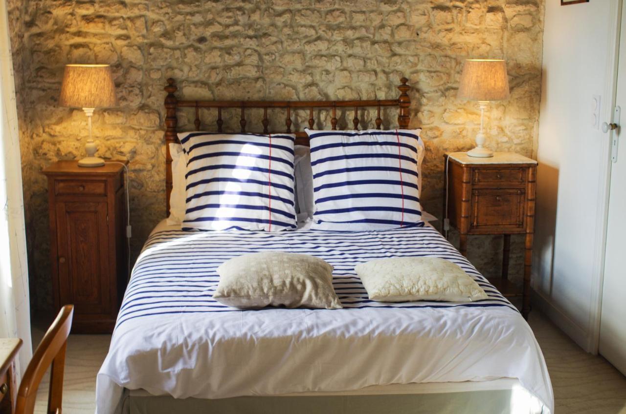 Logis Saint Leonard Bed and Breakfast Dompierre-sur-Mer Eksteriør billede