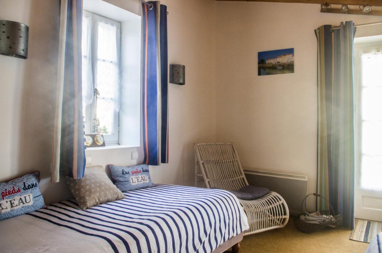Logis Saint Leonard Bed and Breakfast Dompierre-sur-Mer Eksteriør billede