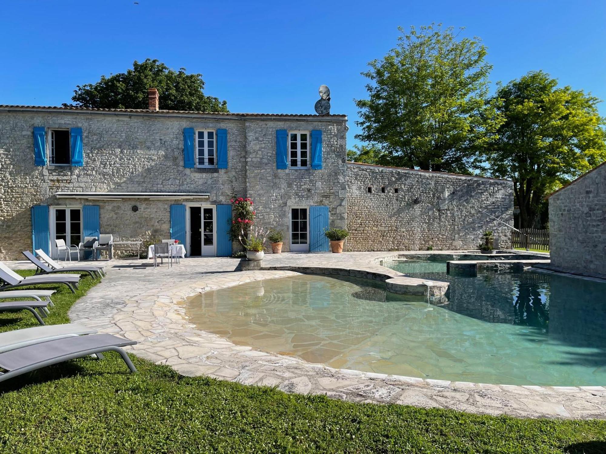 Logis Saint Leonard Bed and Breakfast Dompierre-sur-Mer Eksteriør billede
